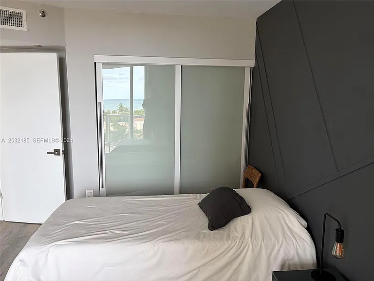 5900 Collins Ave #702 — Photo 26