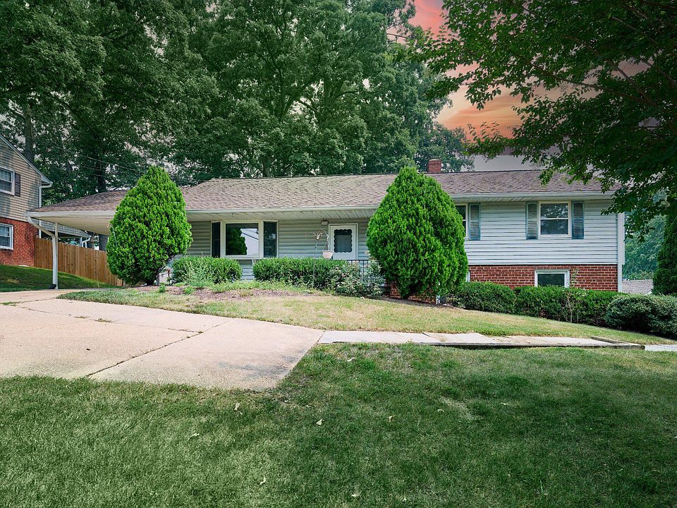 1st image of 2924 Gracefield Rd