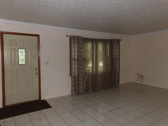 2nd image of 3757 Bryant Dr