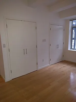 Rented by Urban Vue Properties | media 33