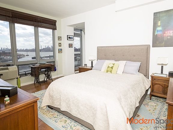 3rd image of 5-49 Borden Ave APT D-10