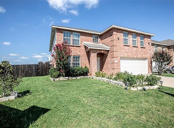 2nd image of 4401 Pangolin Dr