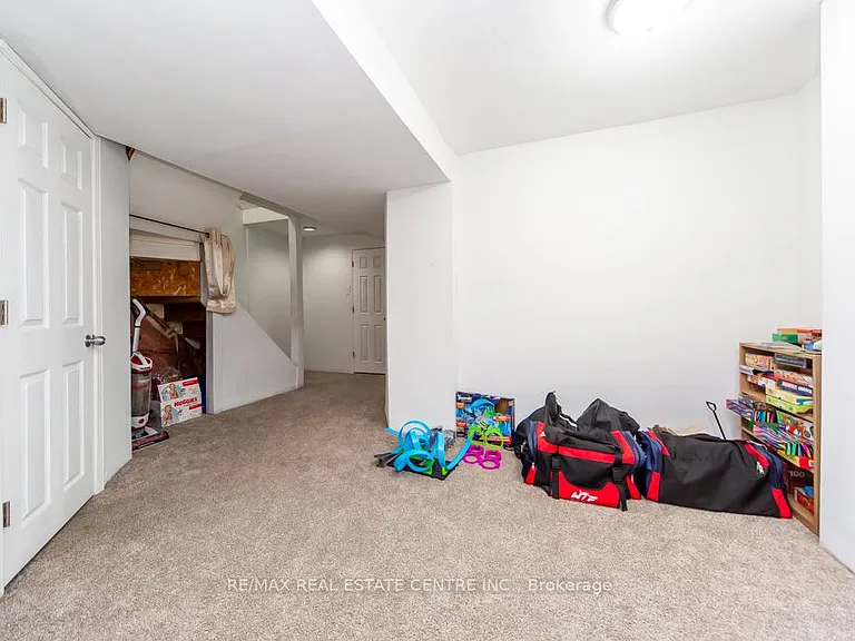 3038 Pendleton Rd — Photo 30