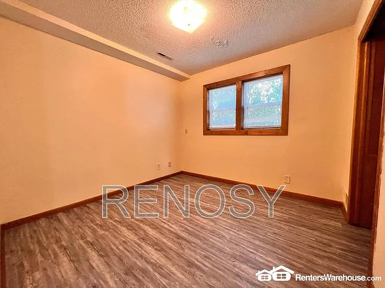 303 S Madison St #1 — Photo 9