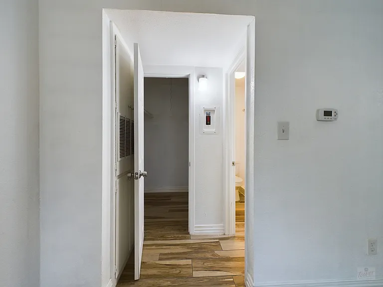 2124 Burton Dr #150 — Photo 10