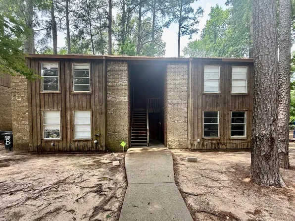 3511 Denson Dr APT D, Longview, TX 75604