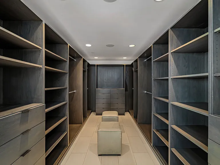 25250 Malibu Rd — Photo 36