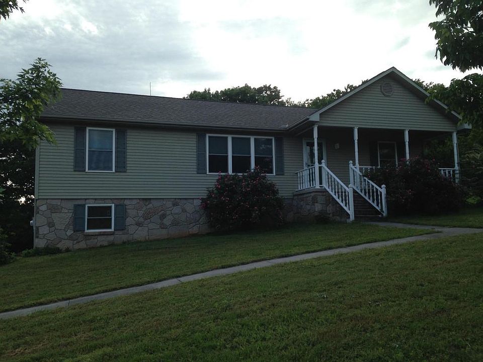 1st image of 711 Clydesdale Ave