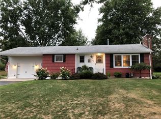 1180 Girdle Rd, Elma, NY 14059