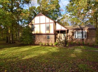 3325 Gumstand Dr, Powell, TN 37849