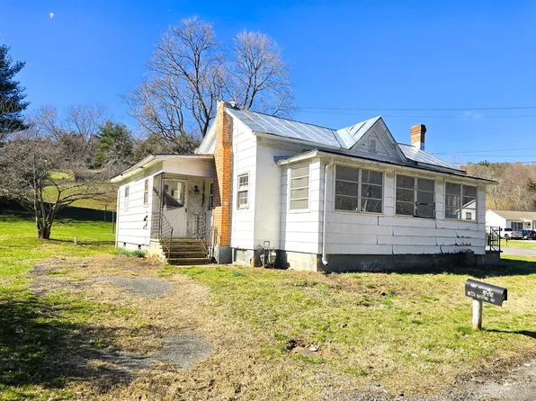 365 Long Hollow Rd, Buena Vista, VA 24416