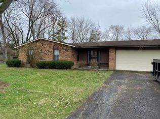 90 Kent Rd, Tipp City, OH 45371