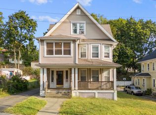 48 Jackson St, Ansonia, CT 06401
