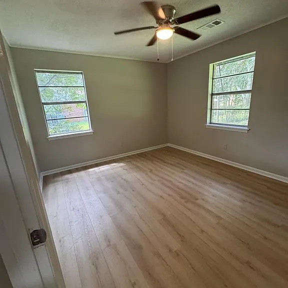 119 Worthy Dr — Photo 11