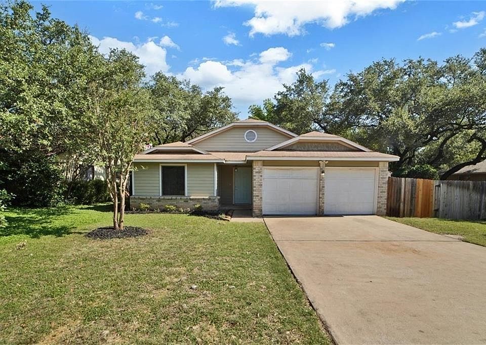 1st image of 708 Live Oak Dr