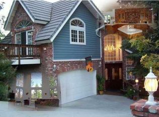 30142 Magic Dr, Running Springs, CA 92382