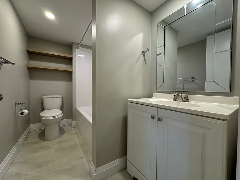 54 Cambridge Ave #2 — Photo 7