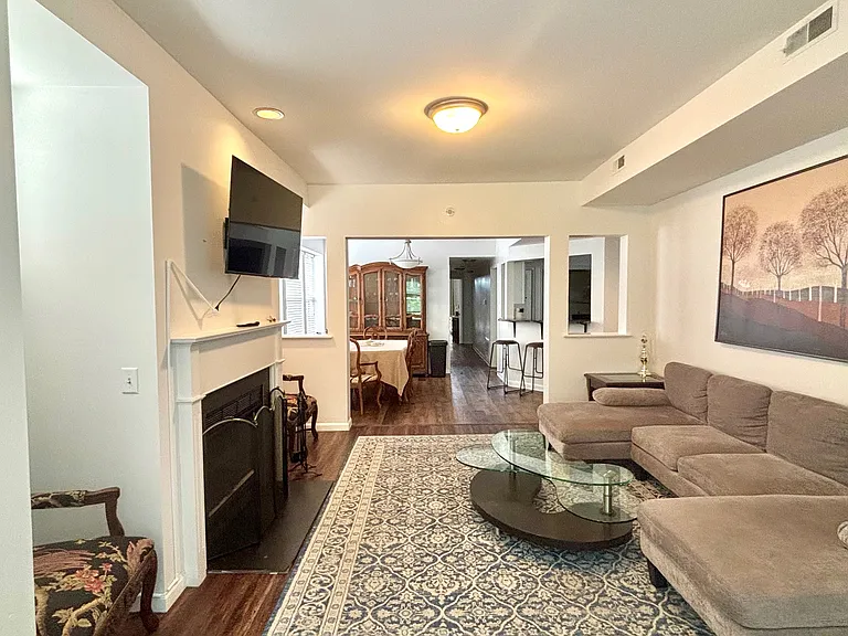 5936 McPherson Ave #2F — Photo 10