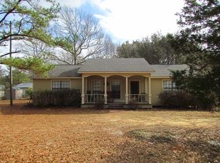 46 Elmer Smith Rd, Lumberton, MS 39455