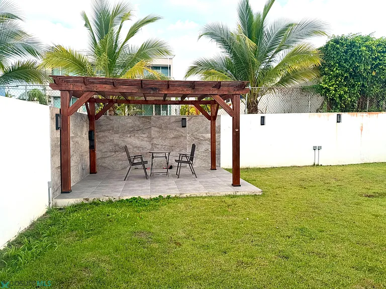 108 Urb Villas De Sotomayor — Photo 17