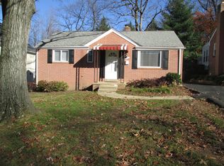1311 S Randolph St, Arlington, VA 22204