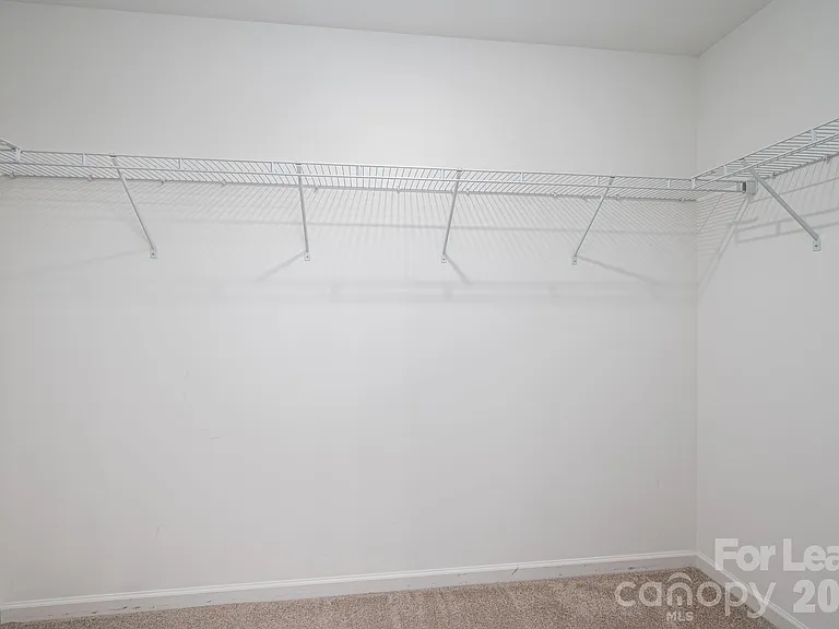 1004 Davis Hills Dr — Photo 13