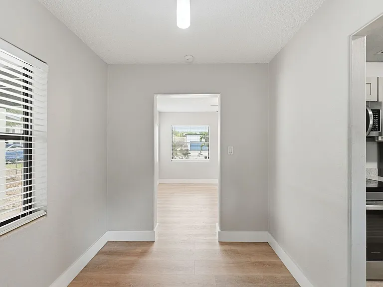 1414 E Muriel St — Photo 12