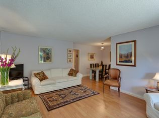 25869 Marguerite Pkwy APT 102, Mission Viejo, CA 92692