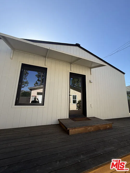 2 bed, 2.0 bath, 800 sqft, $4,300 — Photo 3