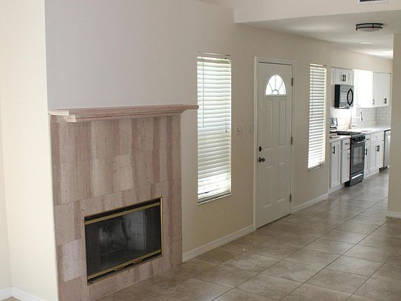 4th image of 2990 S Fiske Blvd APT B6