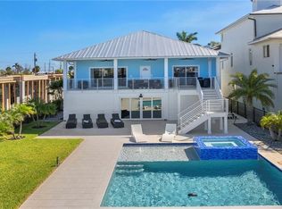 757 San Carlos Dr, Fort Myers Beach, FL 33931