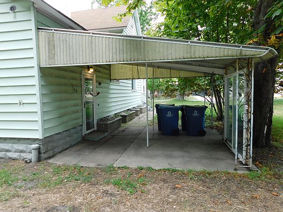 5th image of 157 Harrison St
