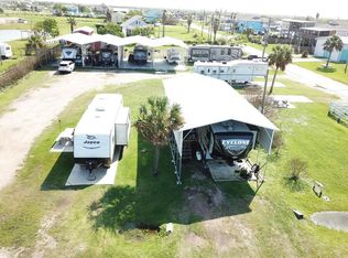 1133 N Crystal Beach Rd, Crystal Beach, TX 77650