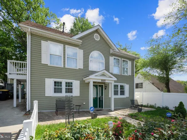 6607 Oliver St, Riverdale, MD 20737