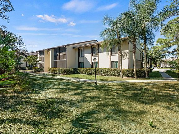 3rd image of 1575 SW Silver Pine Way #108G2