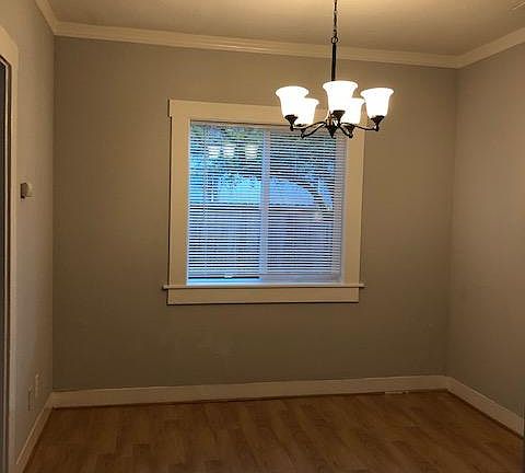 5th image of 196 Elmwood St #A