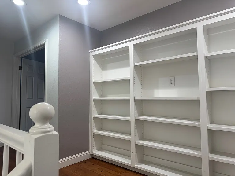1258 Calle De Cuestanada — Photo 4