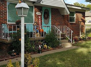 3222 Roselawn Ct, Bartlesville, OK 74006