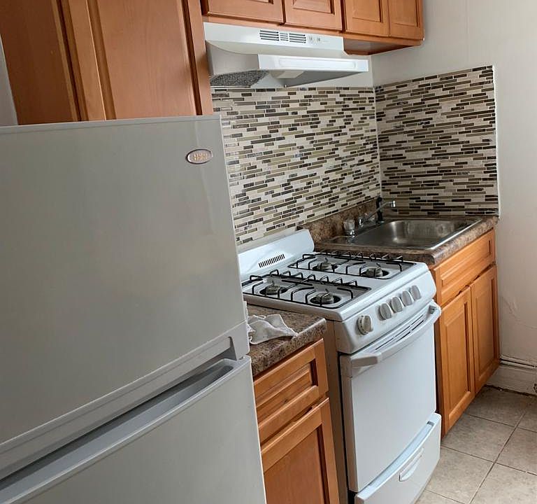 1st image of 1407 N 29th St Floor 3