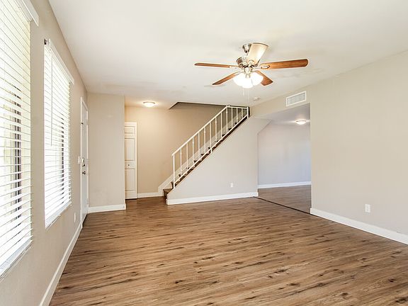 5th image of 4325 W Solano Dr N
