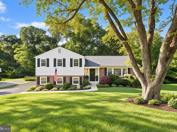 919 Penn Valley Rd, Media, PA 19063