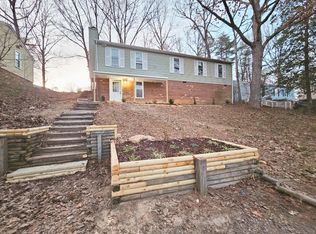 3024 Speeks Dr, Midlothian, VA 23112