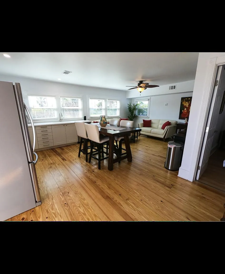 177 Riberia St — Photo 4