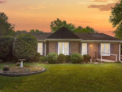 1641 Regency Dr, Burlington, NC, 27215