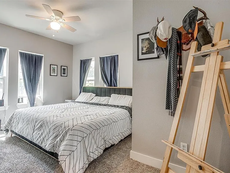 2905 S Jennings Ave — Photo 73