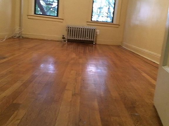 4th image of 3415 Colden Ave APT 2C