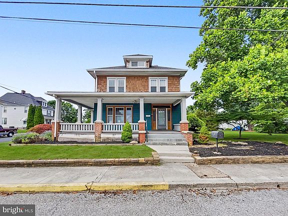 2nd image of 263 M St