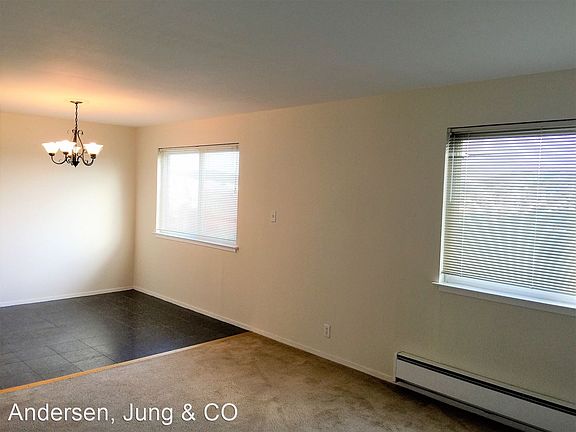 3rd image of 400 Monterey Blvd APT 5