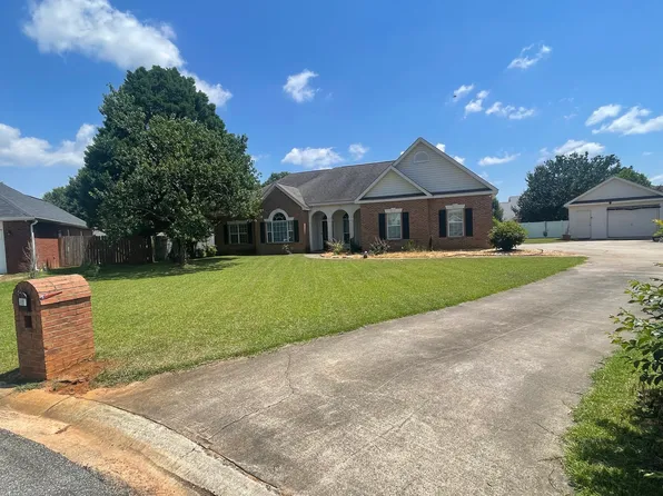 104 Elderberry Ct, Warner Robins, GA 31093