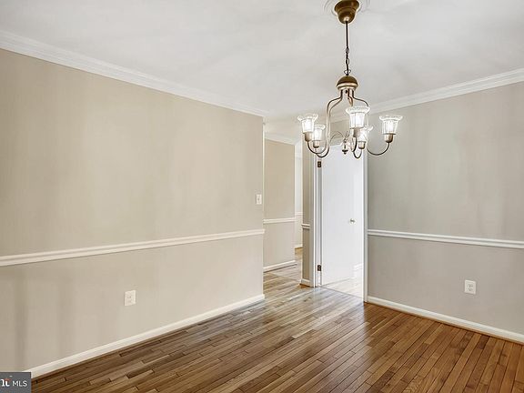 5th image of 3755 Madison Ln #31